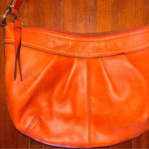 Coach Orange Soho Pleated Bag - Picture 2 of 5